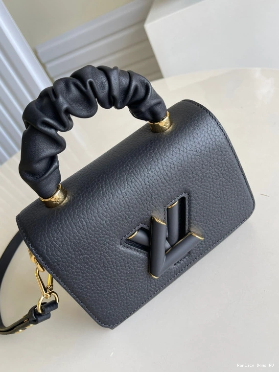Affordable VUITTON LOUIS TWIST MM 0717